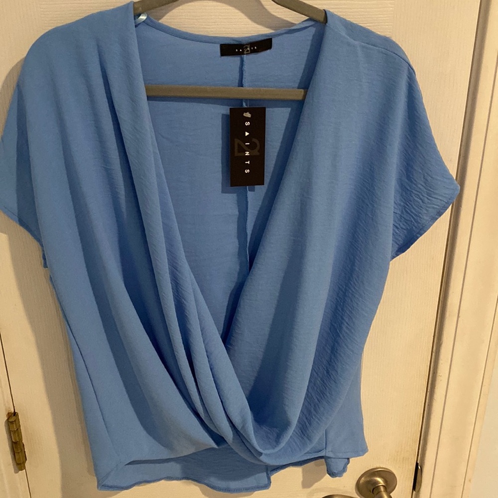 NWT Light blue open front top!